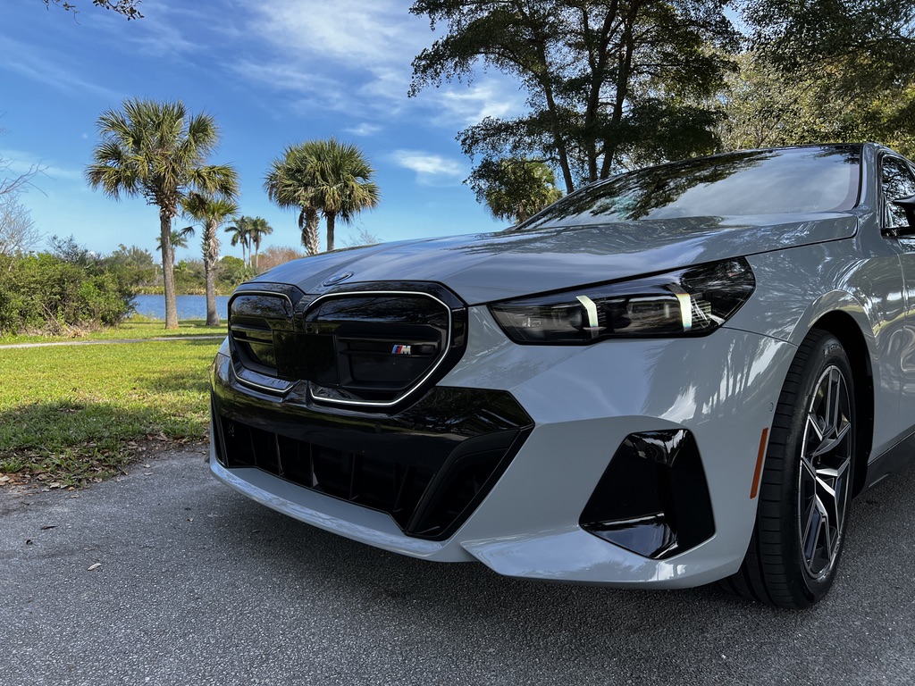 Used 2024 BMW i5 M60 w/ Executive Package AWD/4WD image 17