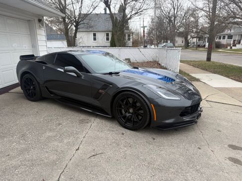 Used 2017 Chevrolet Corvette Grand Sport w/ Z07 Performance Package image 4