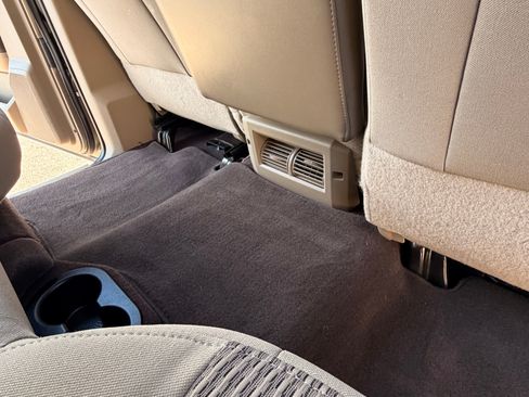 Used 2009 Dodge Ram 1500 Truck SLT image 14