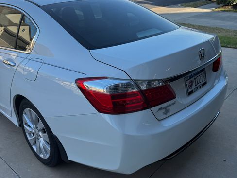 Used 2015 Honda Accord EX-L image 11
