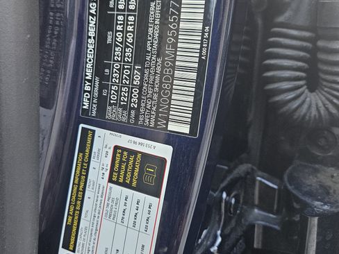 Used 2021 Mercedes-Benz GLC 300 300 Sport Utility 4D image 6