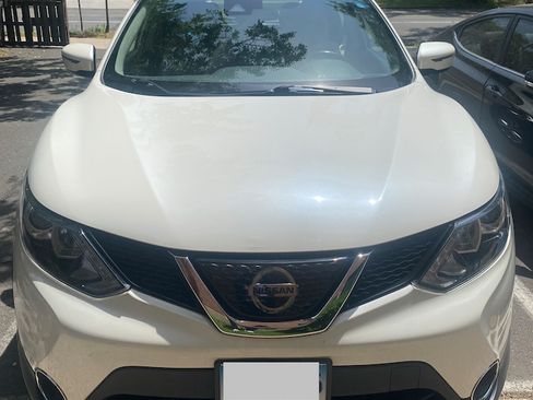 Used 2019 Nissan Rogue Sport SV w/ All-Weather Package AWD/4WD image 10
