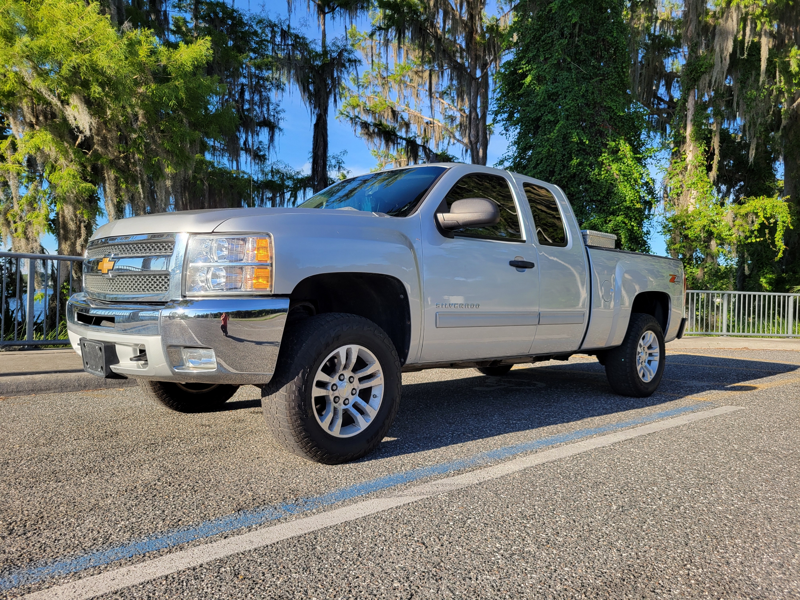 Used 2012 Chevrolet Silverado 1500 LT w/ All-Star Edition AWD/4WD image 9