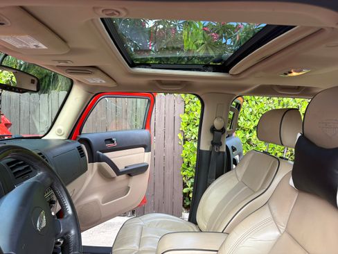 Used 2008 HUMMER H3 Alpha AWD/4WD image 9