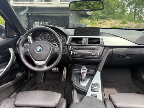 Used 2016 BMW 428i xDrive Convertible AWD/4WD image 16