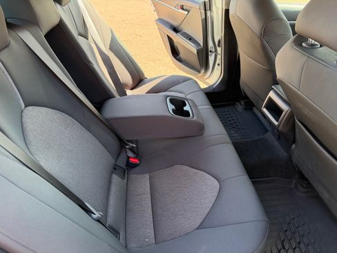 Used 2023 Toyota Camry LE image 10