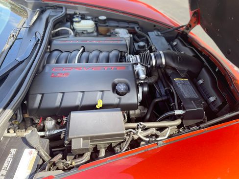 Used 2005 Chevrolet Corvette Coupe w/ Preferred Equipment Group image 10