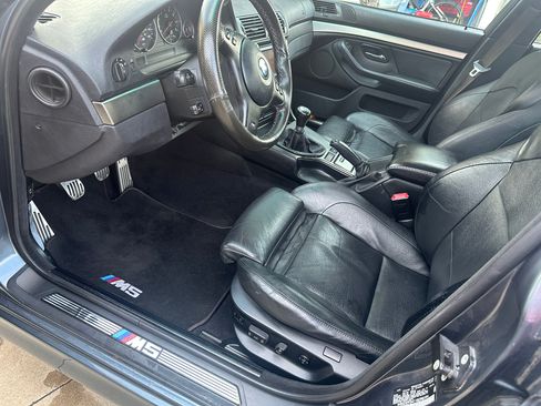 Used 2001 BMW M5 image 16