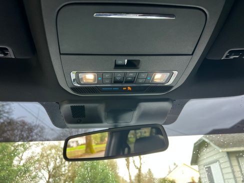 Used 2021 Ford F150 Lariat w/ Equipment Group 502A High image 18