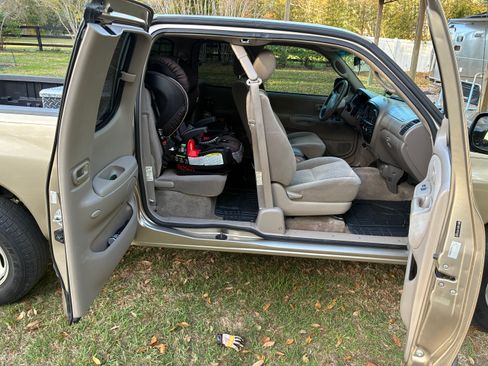 Used 2006 Toyota Tundra SR5 image 11