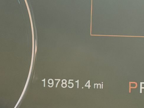 Used 2016 Ford F150 Lariat w/ Equipment Group 502A Luxury image 13