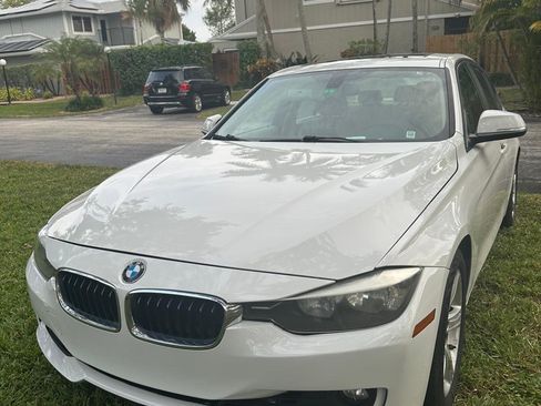 Used 2015 BMW 328i Sedan image 1