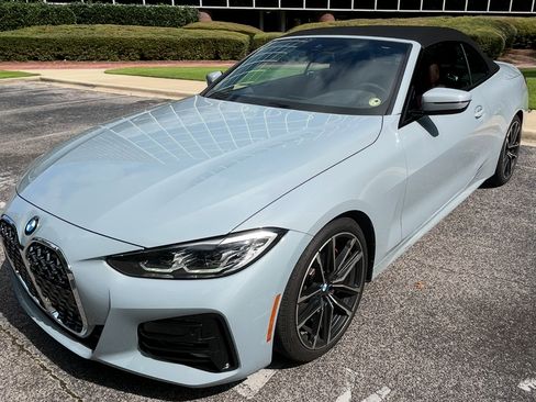 Used 2022 BMW 430i Convertible w/ M Sport Package image 2