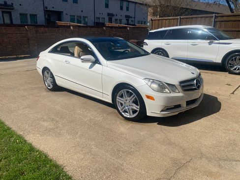 Used 2010 Mercedes-Benz E 350 Coupe image 5