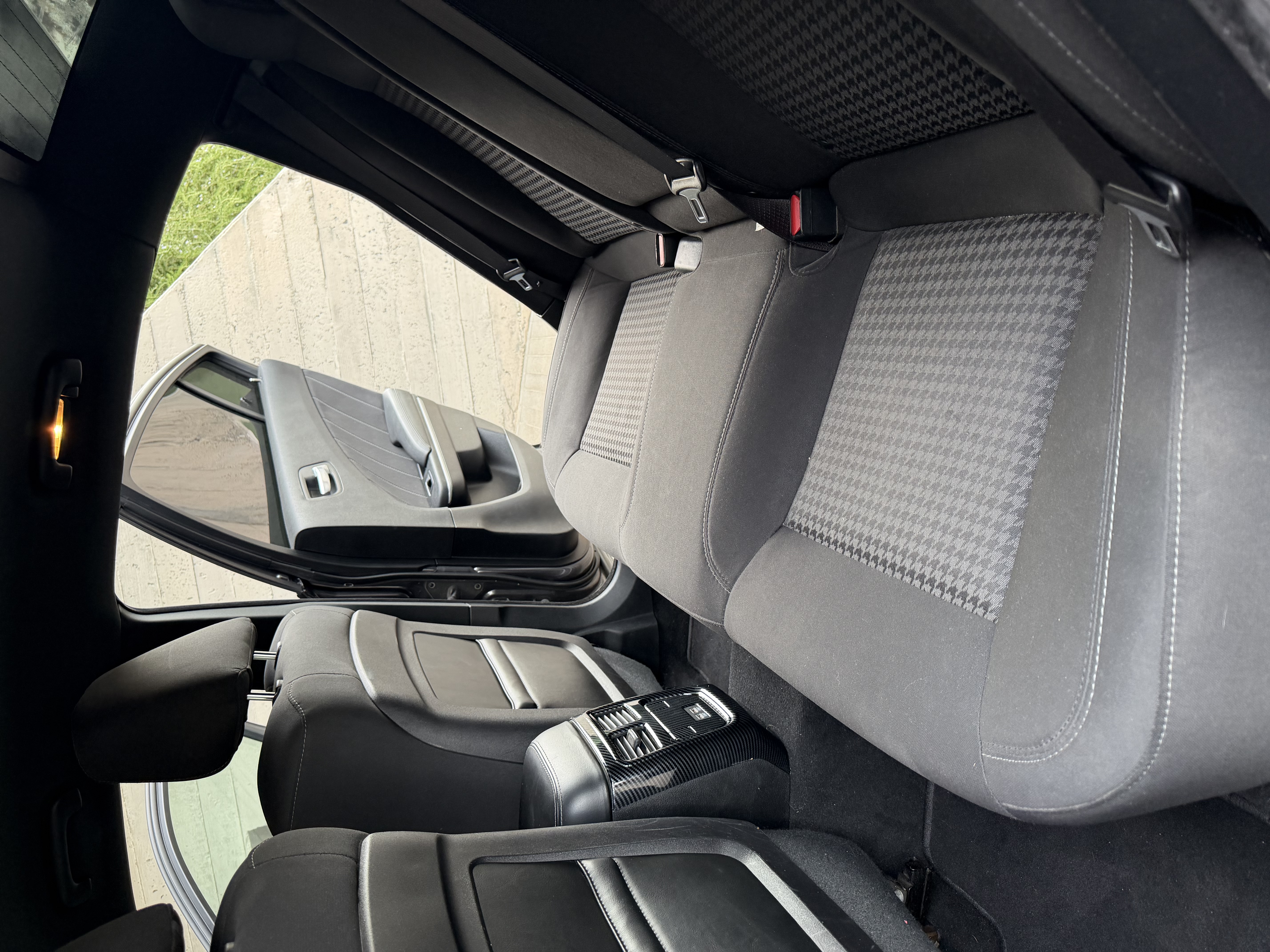 Used 2019 Dodge Charger GT w/ Navigation & Travel Group RWD image 10
