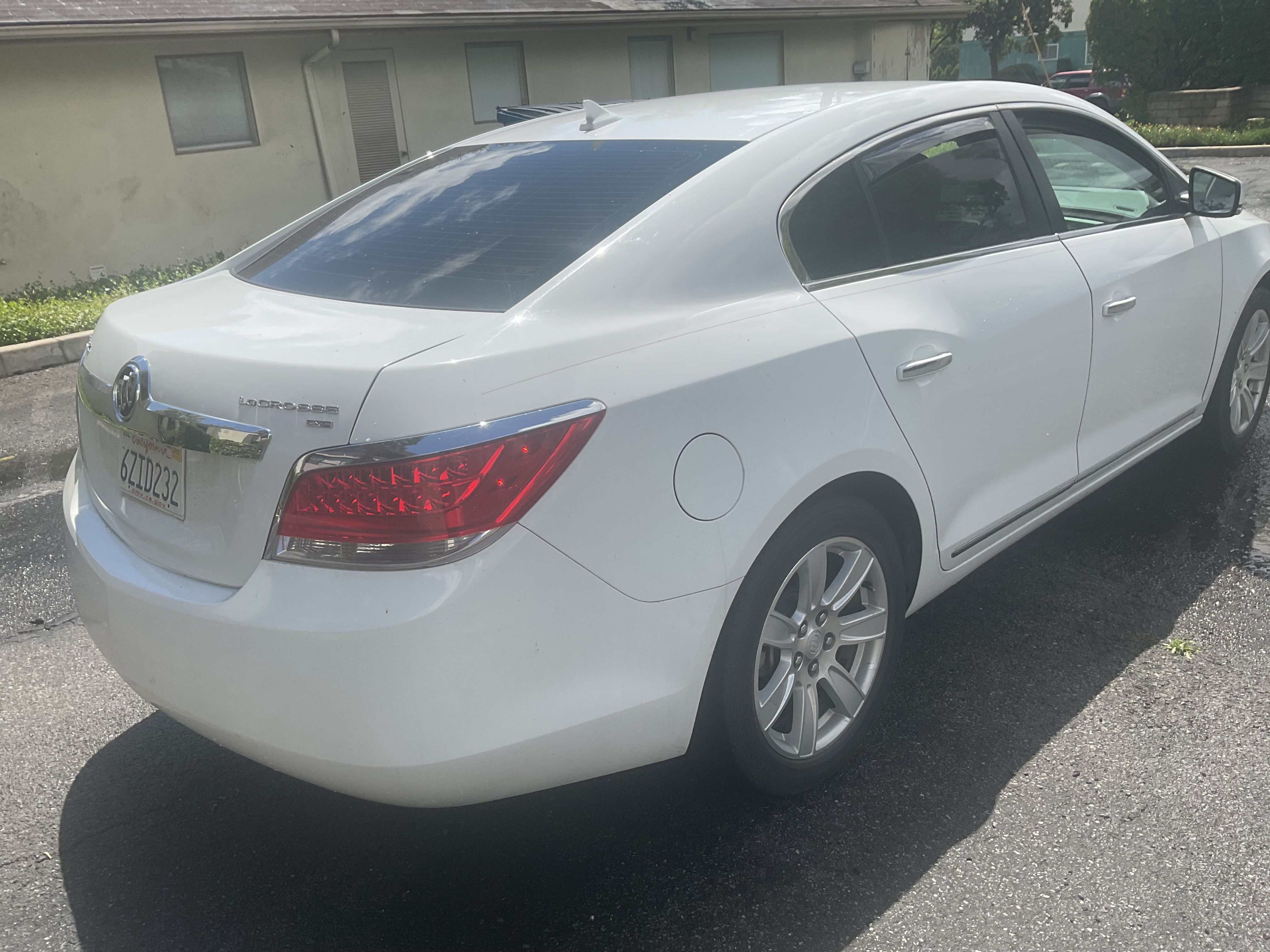 Used 2011 Buick LaCrosse CXL FWD image 10