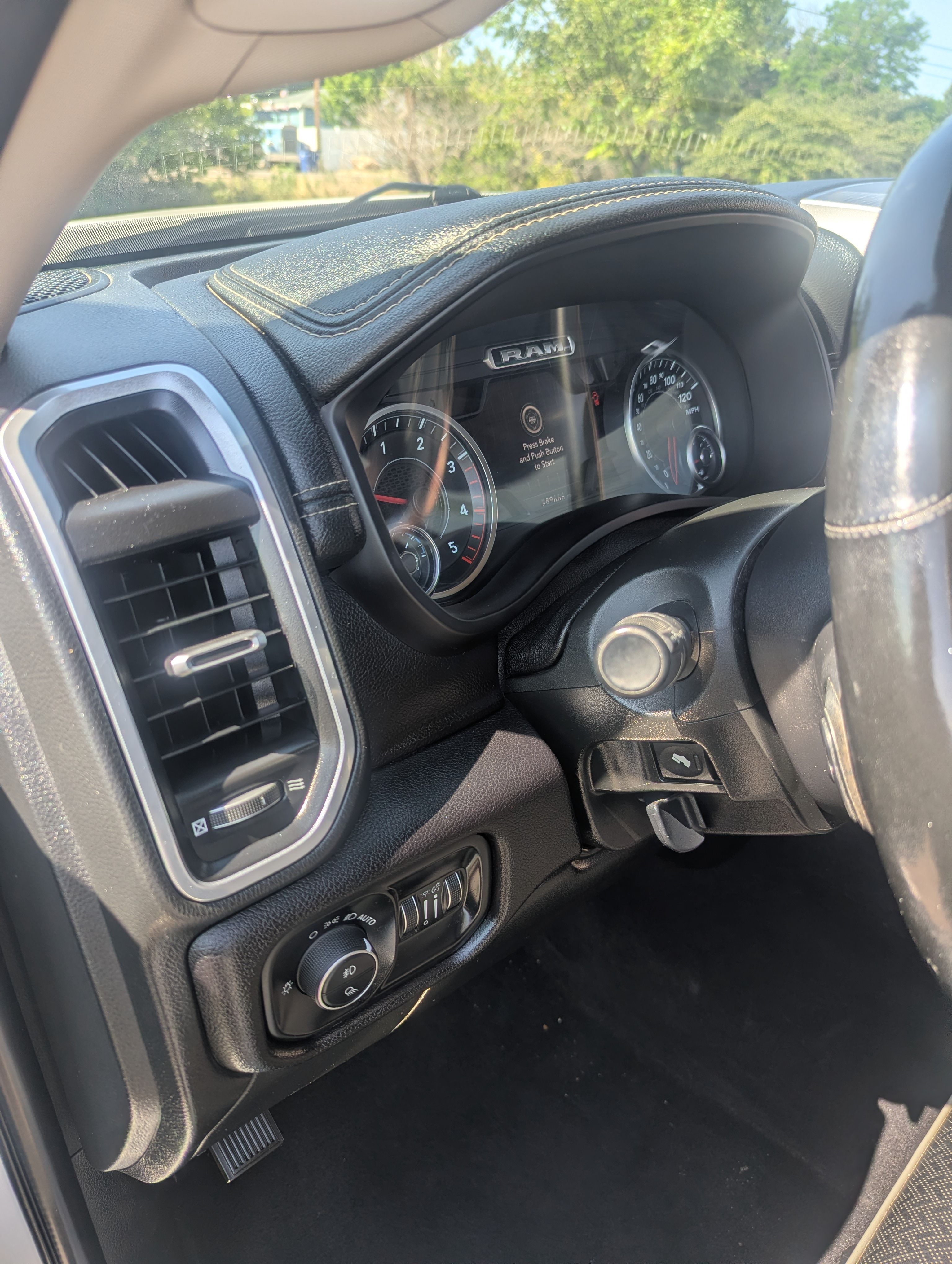 Used 2021 RAM 2500 Laramie AWD/4WD image 27