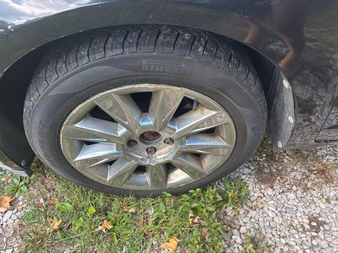 Used 2010 Lincoln MKZ image 15