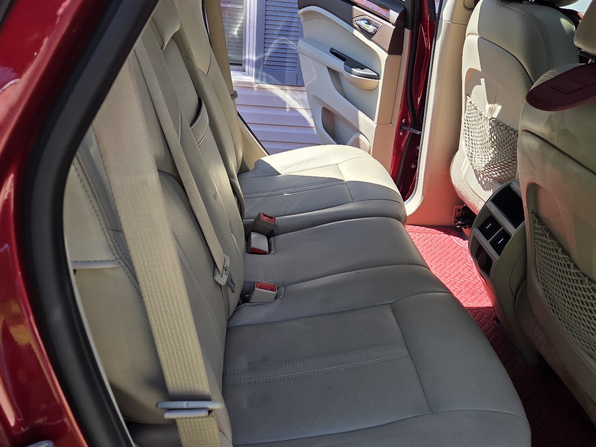 Used 2012 Cadillac SRX Luxury FWD image 14