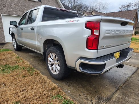 Used 2020 Chevrolet Silverado 1500 Custom image 5