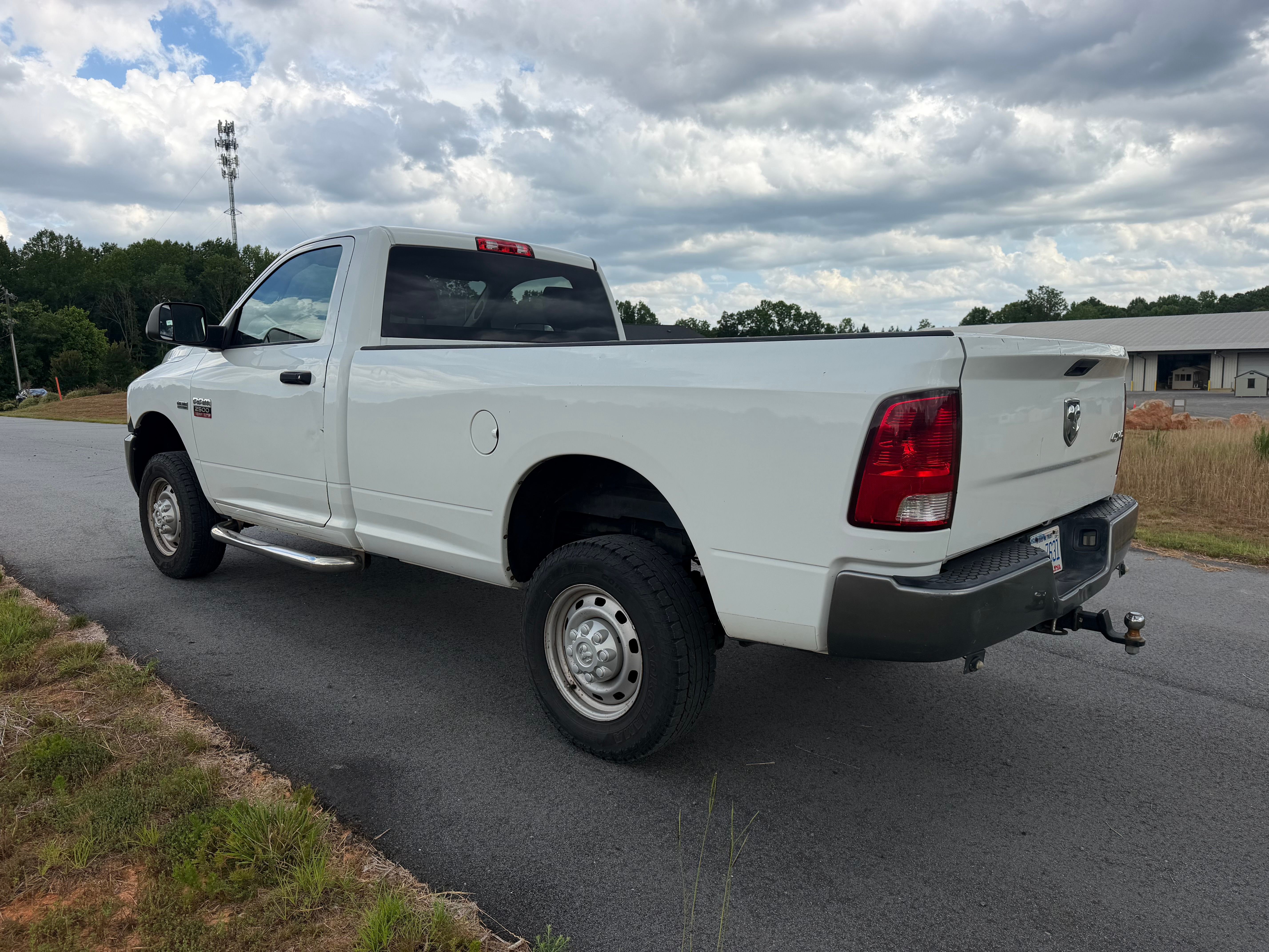 Used 2011 RAM 2500 ST AWD/4WD image 4
