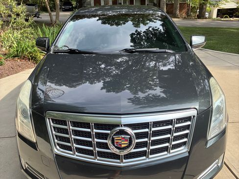 Used 2014 Cadillac XTS Luxury AWD/4WD image 2