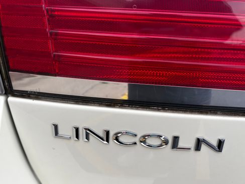 Used 2007 Lincoln MKX 2WD image 15