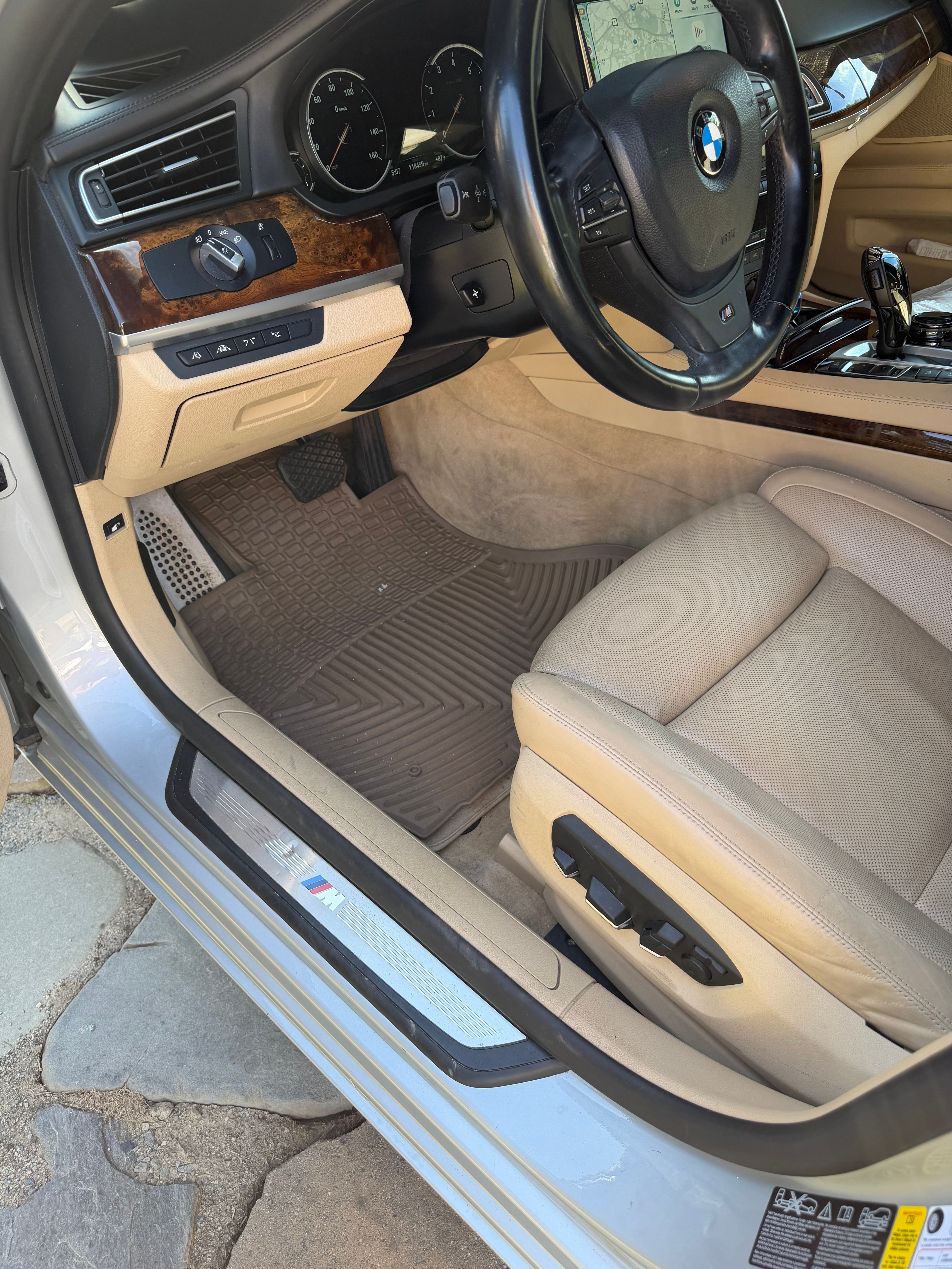 Used 2014 BMW 740Li xDrive AWD/4WD image 9