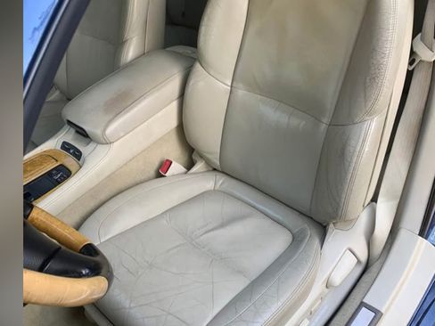 Used 2003 Lexus SC 430 Convertible image 18