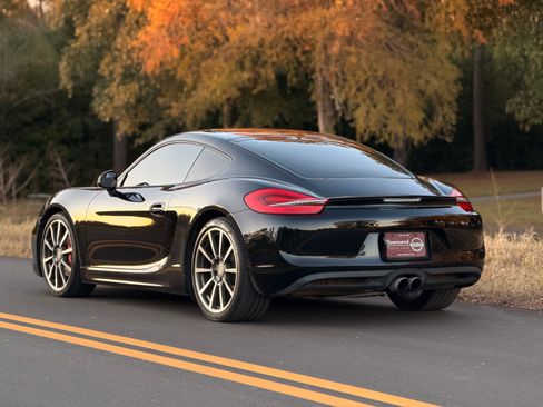 Used 2014 Porsche Cayman S image 4
