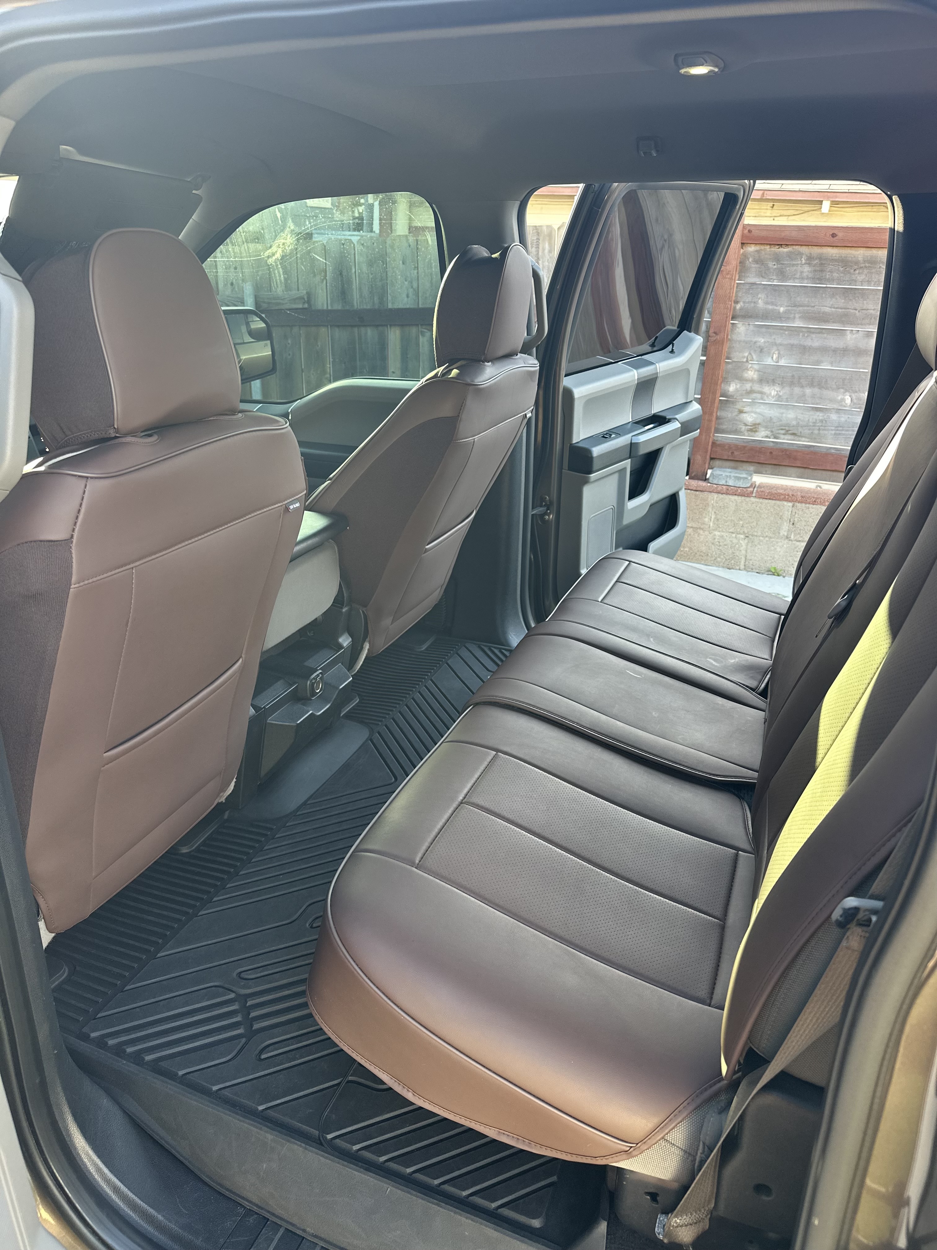 Used 2015 Ford F150 XLT w/ Equipment Group 301A Mid AWD/4WD image 15