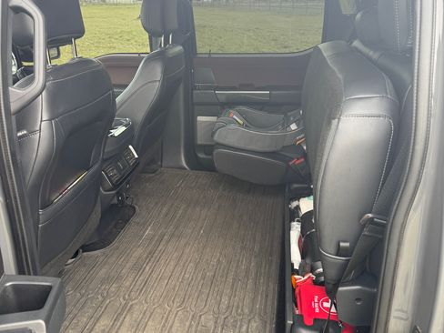 Used 2021 Ford F150 Lariat image 18