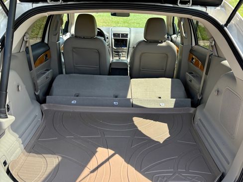 Used 2013 Lincoln MKX FWD w/ Wood Pkg image 12