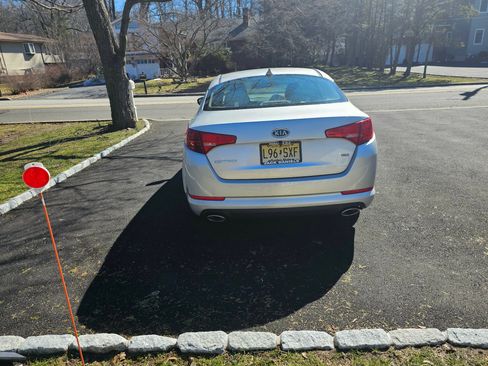 Used 2012 Kia Optima LX image 6