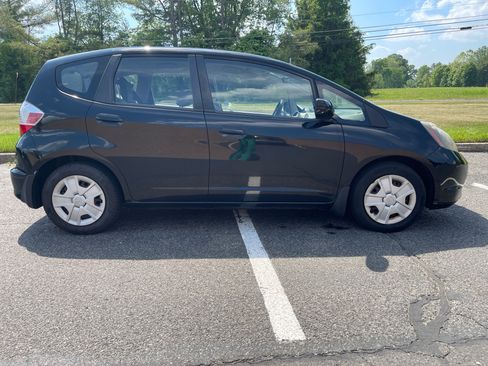 Used 2013 Honda Fit image 5
