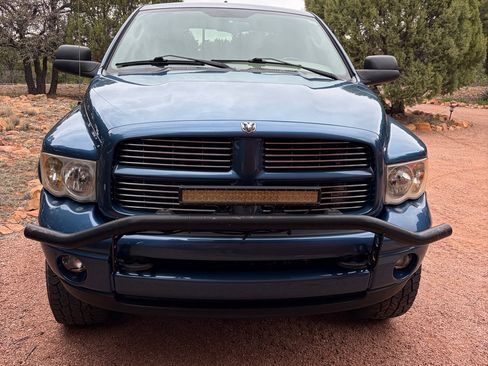 Used 2004 Dodge Ram 2500 Truck SLT w/ Sport Appearance Group AWD/4WD image 8