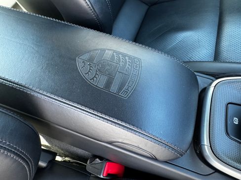 Used 2020 Porsche 911 Carrera S image 14