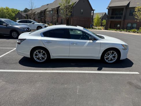 Used 2014 Nissan Maxima 3.5 S FWD image 6
