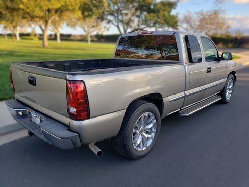 Used 2001 GMC Sierra 1500 2WD Extended Cab image 8