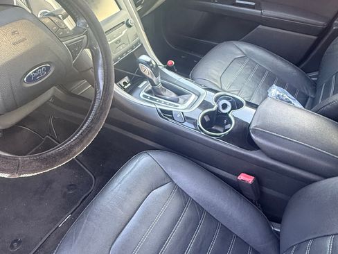 Used 2015 Ford Fusion Energi SE image 9