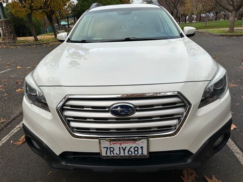 Used 2016 Subaru Outback 2.5i Premium image 1