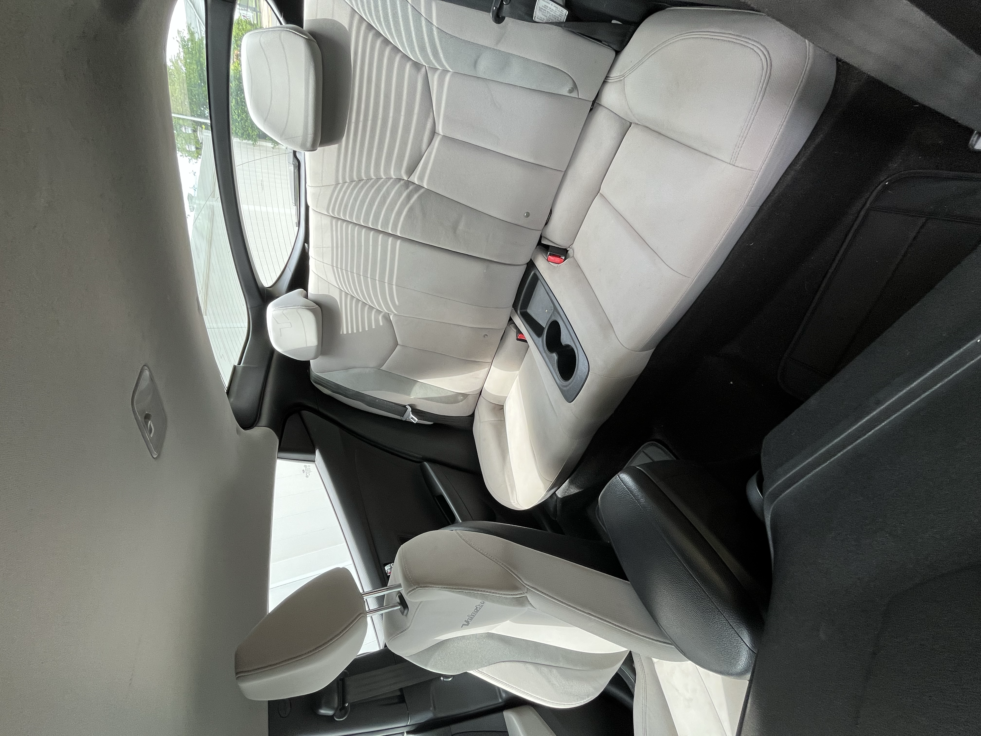 Used 2013 Hyundai Veloster FWD image 15