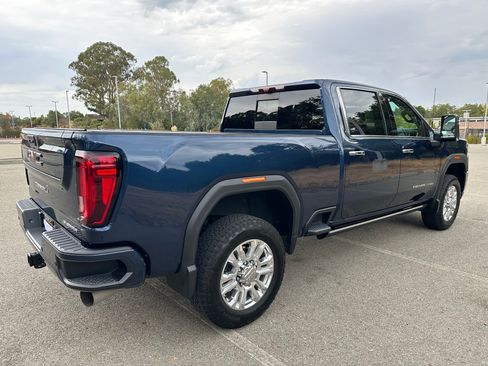 Used 2021 GMC Sierra 2500 Denali w/ Denali Ultimate Package AWD/4WD image 5