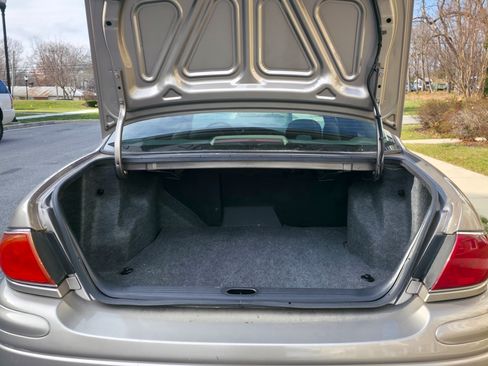 Used 2000 Buick Le Sabre Custom w/ Luxury Opt Pkg image 12