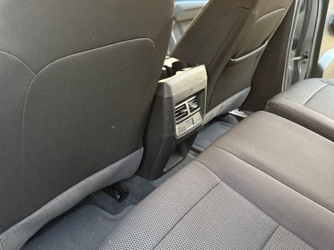 Used 2025 Chevrolet Colorado LT image 10