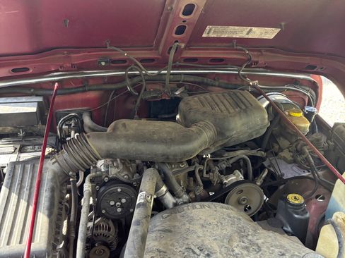 Used 1998 Jeep Wrangler SE image 15