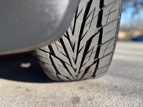 Used 2017 Jeep Grand Cherokee Limited w/ Luxury Group II image 23