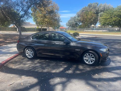 Used 2015 BMW 528i xDrive Sedan AWD/4WD image 4