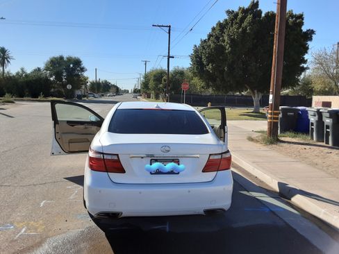 Used 2007 Lexus LS 460 460 Sedan 4D image 2