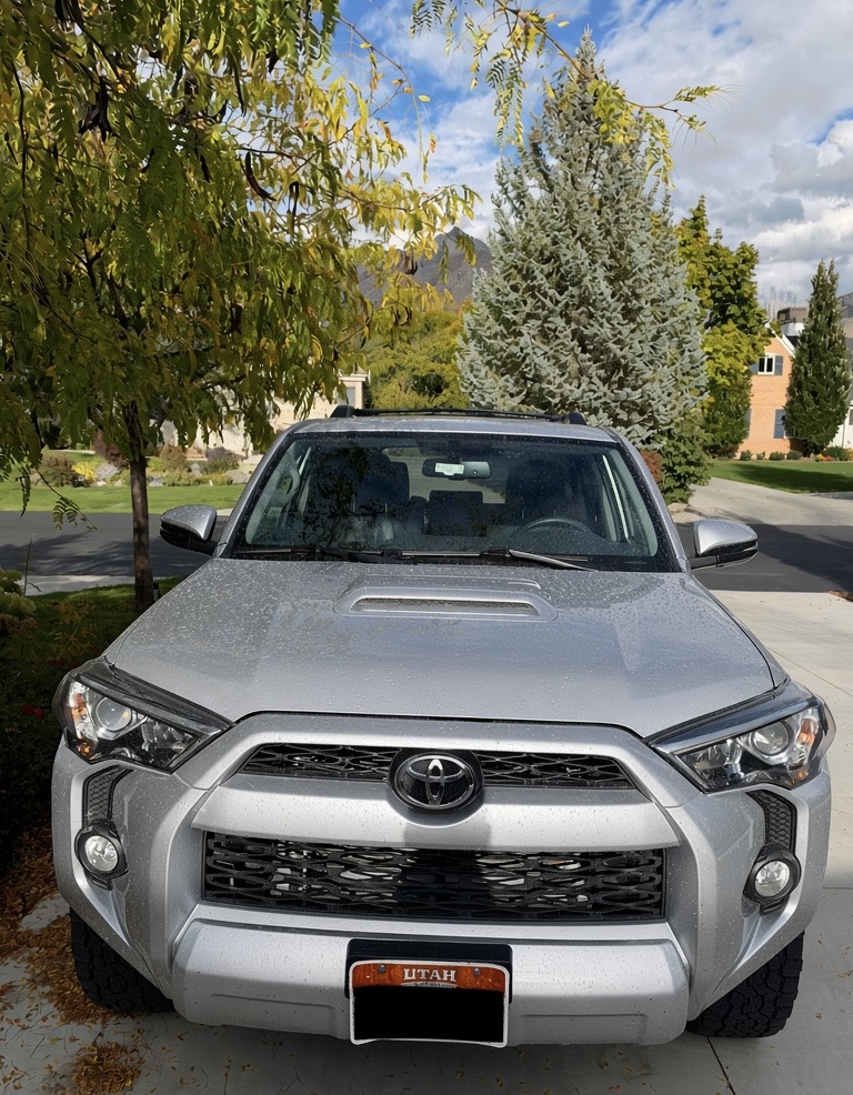 Used 2019 Toyota 4Runner TRD Off-Road Premium AWD/4WD image 2